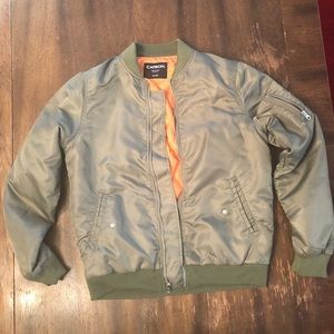 Men’s bomber jacket size small